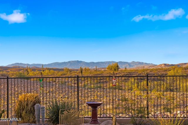 10016 W WHITE FEATHER Lane, Peoria, AZ 85383