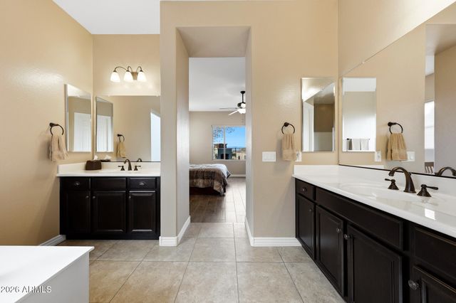 10016 W WHITE FEATHER Lane, Peoria, AZ 85383