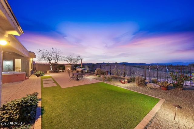 10016 W WHITE FEATHER Lane, Peoria, AZ 85383