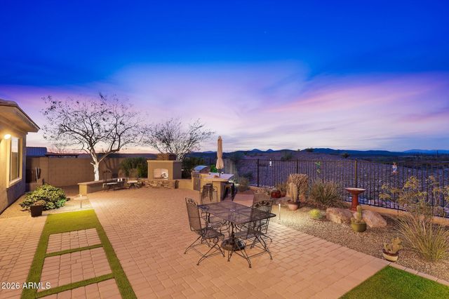 10016 W WHITE FEATHER Lane, Peoria, AZ 85383