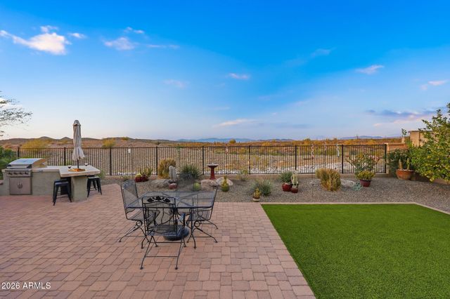 10016 W WHITE FEATHER Lane, Peoria, AZ 85383