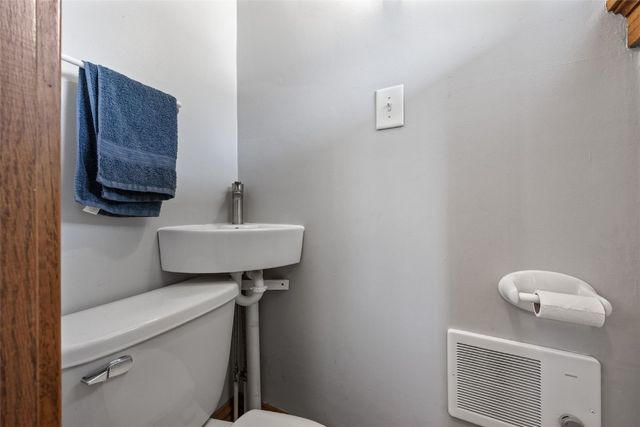 1830 Grande Avenue SE, Cedar Rapids, IA 52403