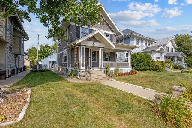 1830 Grande Avenue SE, Cedar Rapids, IA 52403