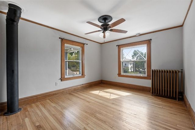 1830 Grande Avenue SE, Cedar Rapids, IA 52403