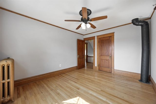 1830 Grande Avenue SE, Cedar Rapids, IA 52403