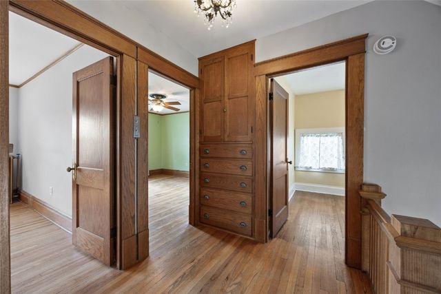 1830 Grande Avenue SE, Cedar Rapids, IA 52403