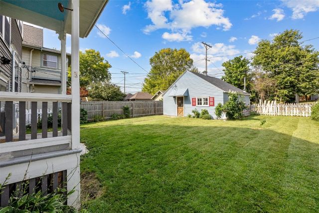 1830 Grande Avenue SE, Cedar Rapids, IA 52403