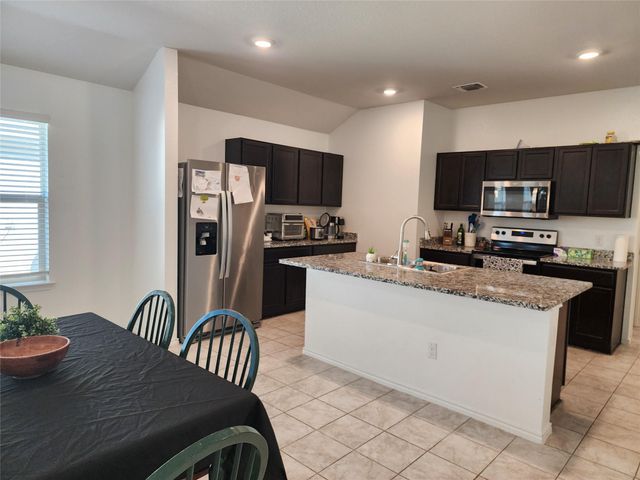 133 Hammond CT, Jarrell, TX 76537