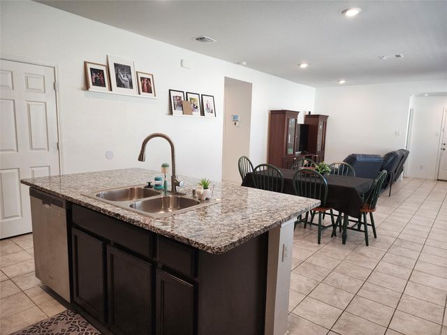 133 Hammond CT, Jarrell, TX 76537