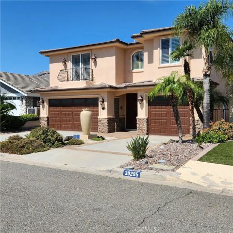 30295 Little Harbor Drive, Canyon Lake, CA 92587