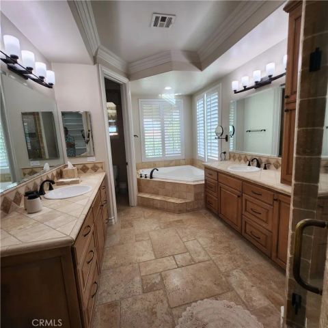 30295 Little Harbor Drive, Canyon Lake, CA 92587