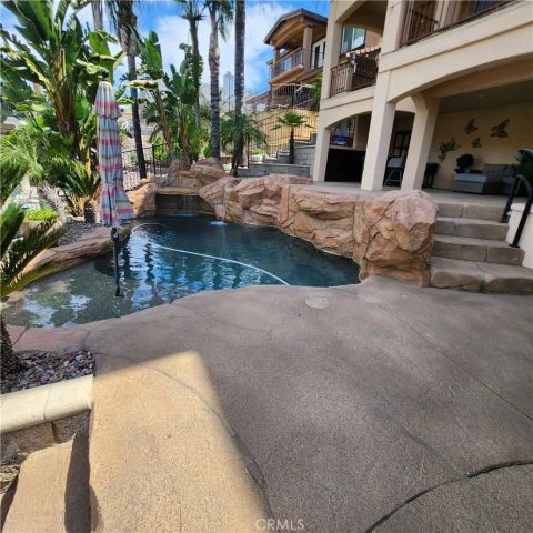30295 Little Harbor Drive, Canyon Lake, CA 92587