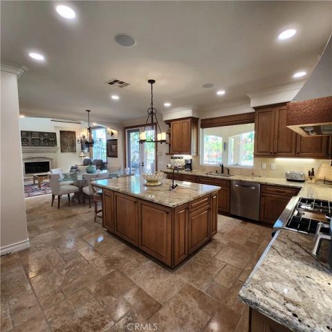 30295 Little Harbor Drive, Canyon Lake, CA 92587