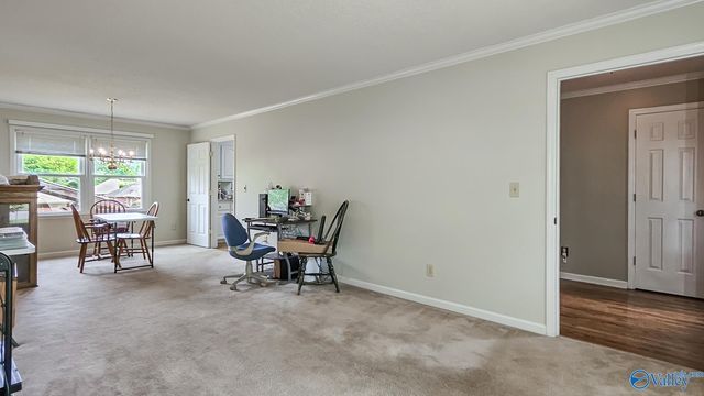 10025 Willow Cove Road, Huntsville, AL 35803