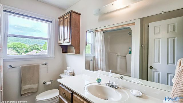 10025 Willow Cove Road, Huntsville, AL 35803