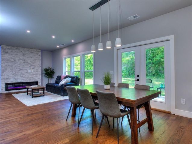 419 Mcinnes Circle, Marietta, GA 30060