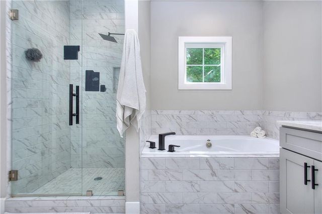 419 Mcinnes Circle, Marietta, GA 30060