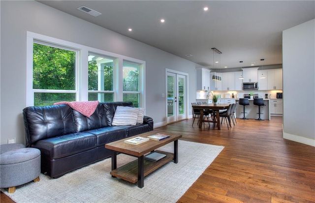 419 Mcinnes Circle, Marietta, GA 30060