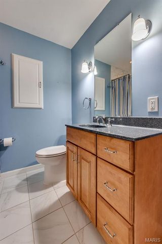 4 Winnetka Lane, Glendale, MO 63122
