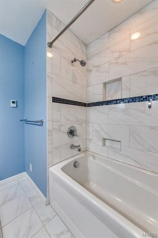 4 Winnetka Lane, Glendale, MO 63122