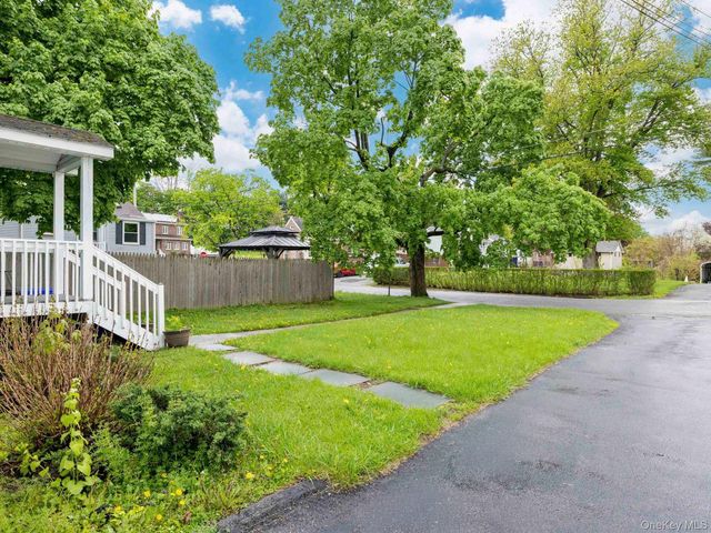 2 Poplar Street, Poughkeepsie, NY 12601
