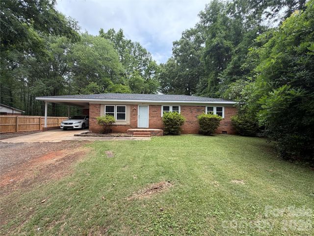 304 Shady Lane, Norwood, NC 28128