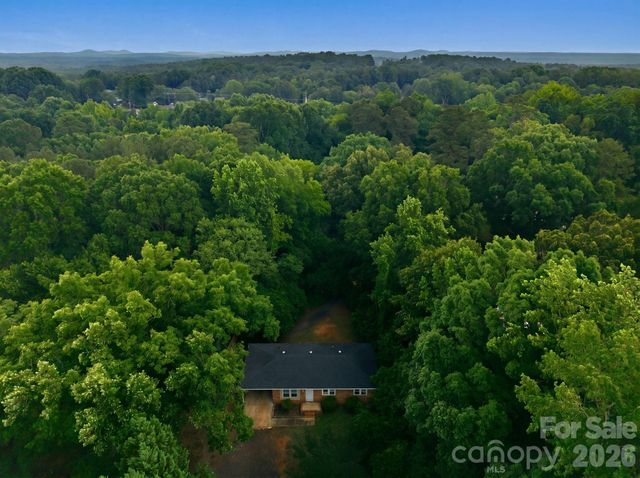 304 Shady Lane, Norwood, NC 28128