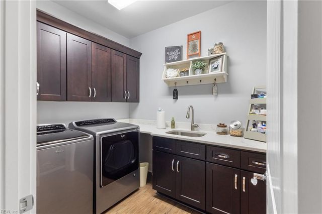 7159 Stokes DR, Hayes, VA 23072