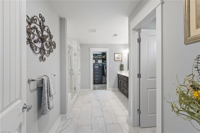 7159 Stokes DR, Hayes, VA 23072