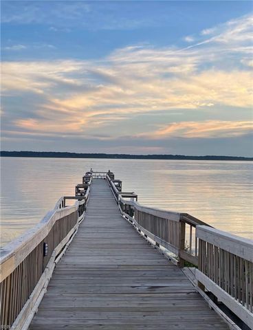 7159 Stokes DR, Hayes, VA 23072