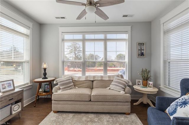 7159 Stokes DR, Hayes, VA 23072