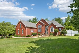 319 Cherry Ln, White House, TN 37188