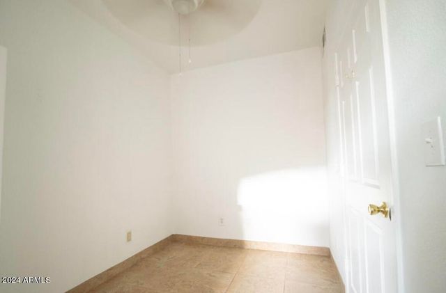 9427 W VIRGINIA Avenue, Phoenix, AZ 85037