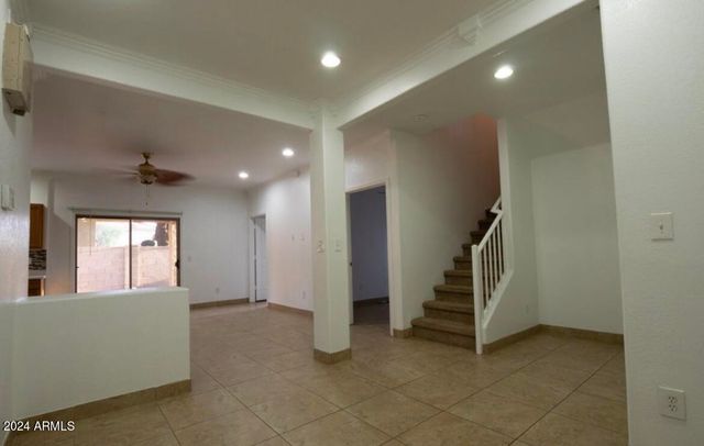 9427 W VIRGINIA Avenue, Phoenix, AZ 85037