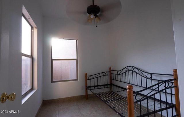 9427 W VIRGINIA Avenue, Phoenix, AZ 85037