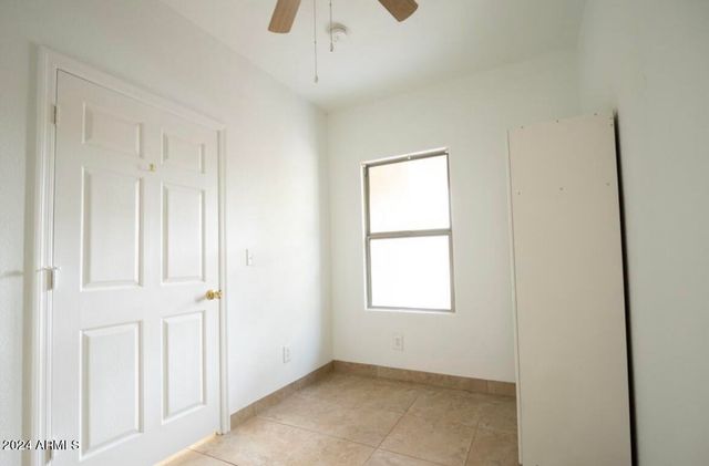 9427 W VIRGINIA Avenue, Phoenix, AZ 85037