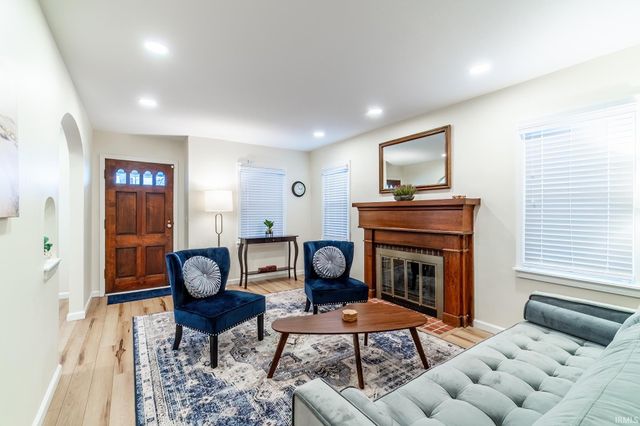 1634 Hinton Drive, Fort Wayne, IN 46808