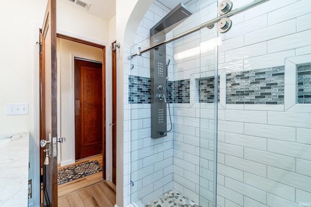 1634 Hinton Drive, Fort Wayne, IN 46808