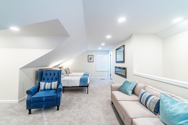 1634 Hinton Drive, Fort Wayne, IN 46808