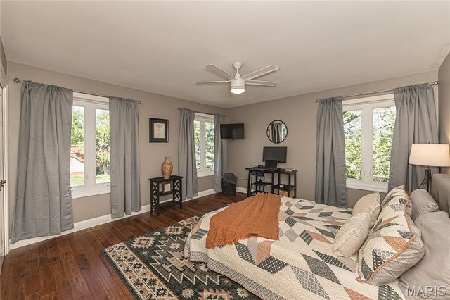 416 Hibler Woods Court, Creve Coeur, MO 63141