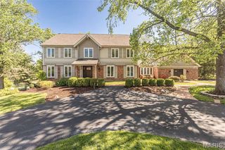 416 Hibler Woods Court, Creve Coeur, MO 63141