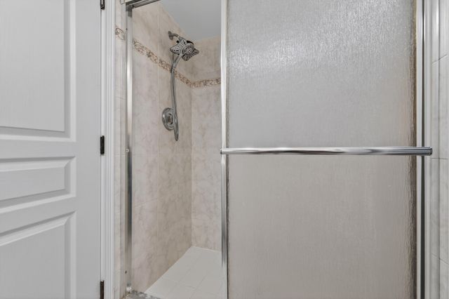 3229 Gardens East Drive B, Palm Beach Gardens, FL 33410