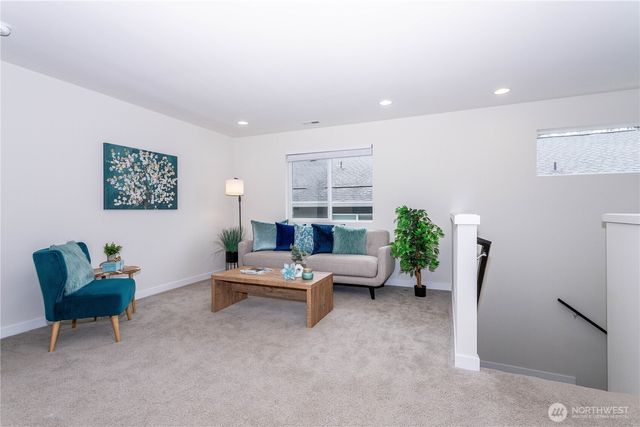 10616 21st Street SE, Lake Stevens, WA 98258