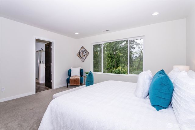 10616 21st Street SE, Lake Stevens, WA 98258