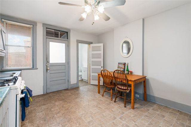 432 Antisbury St, Braddock, PA 15104