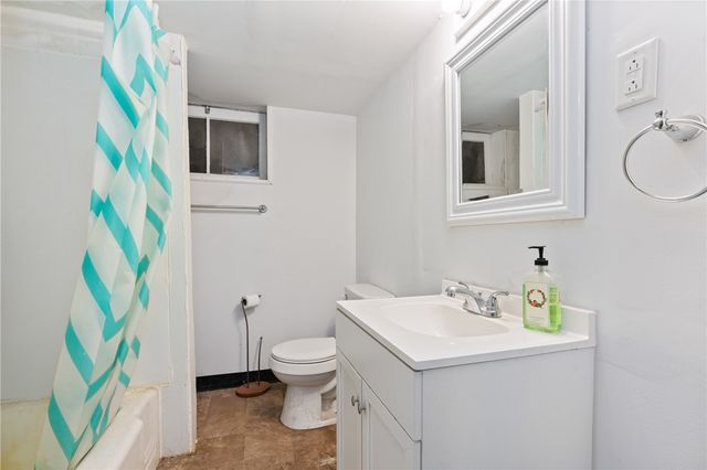 432 Antisbury St, Braddock, PA 15104