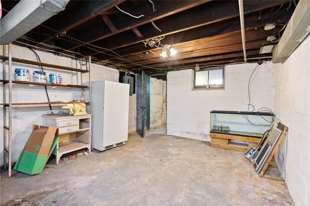 432 Antisbury St, Braddock, PA 15104