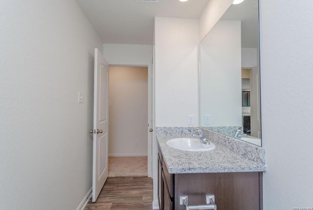 15214 HARBOR LA NE Harbor Landing, Von Ormy, TX 78073