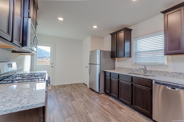 15214 HARBOR LA NE Harbor Landing, Von Ormy, TX 78073