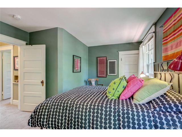 2091 Holly, Denver, CO 80207